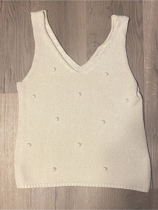 Francesca's Collections Tops - White Sweater Tank